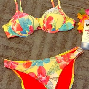 Flower two piece bikini